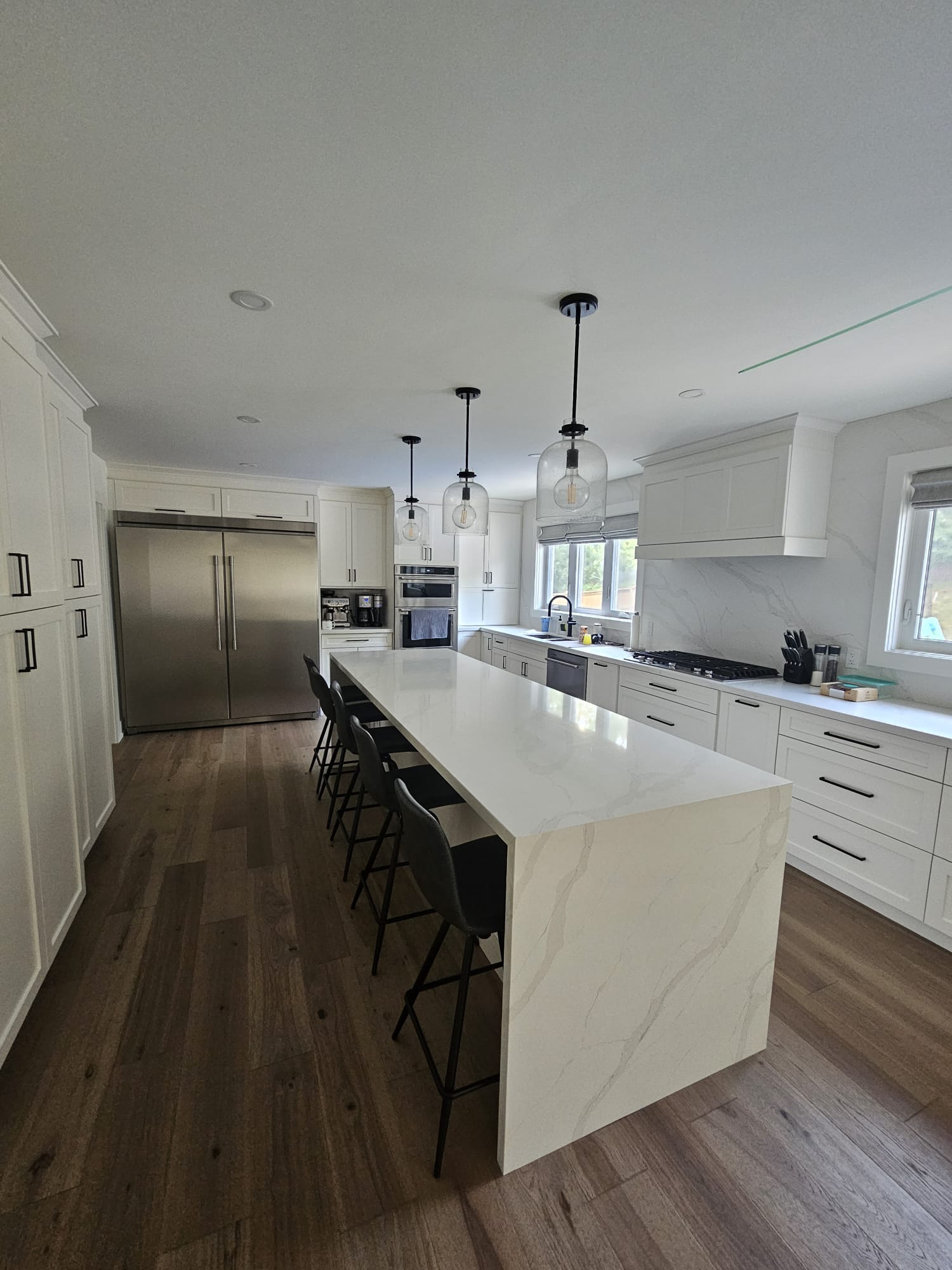 Quartz countertop kitchen island detail